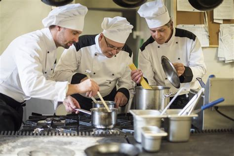 Chef Hierarchy What Are The Types Of Chefs One Education