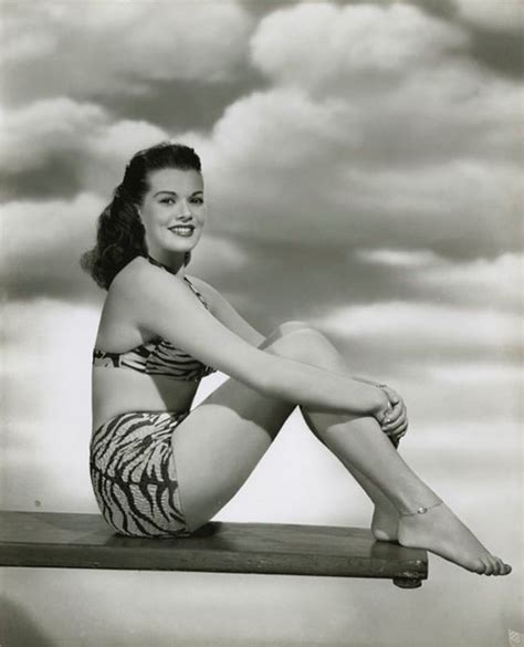 Glamorous Photos Of Janis Paige In The S Vintage Everyday