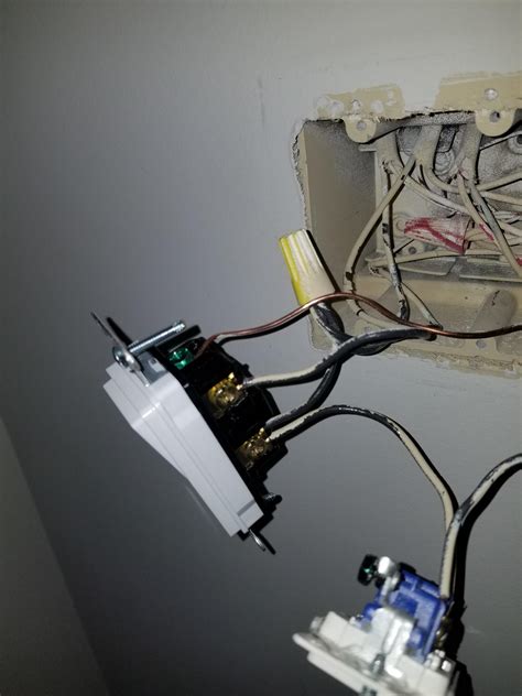 If you have a old pull chain light fixture and you don't. Can you daisy chain light switches using the backwiring ...