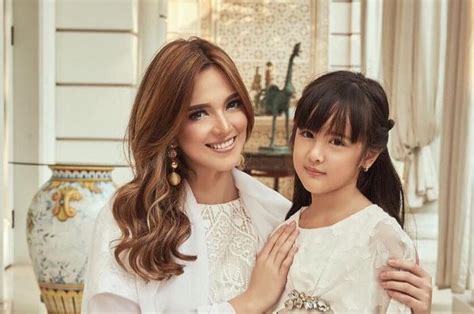 Nia ramadhani yang memiliki nama lengkap prianti nur ramadhani (lahir di jakarta, 16 april 1990; Sempat Pukul hingga Kunci Anak di Kamar Mandi, Nia Ramadhani Kini Bangga Sang Anak Makin ...