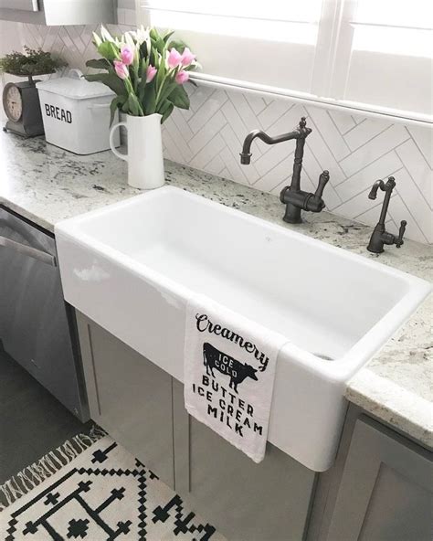 These are a breeze to install and the kitchen sink price is relatively low. 19 Cool Farmhouse Kitchen Sink Ideas That are Versatile ...