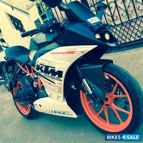 Used 2015 Model Ktm Rc 390 For Sale In Bangalore Id 166601 White