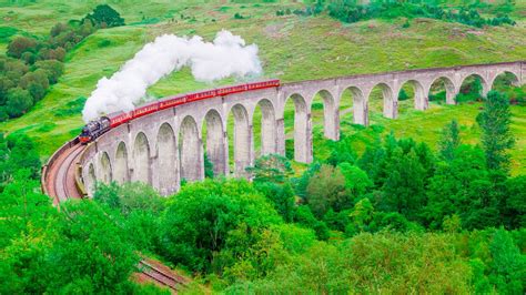 hey nerds don t trespass on active railways to get a great harry potter picture