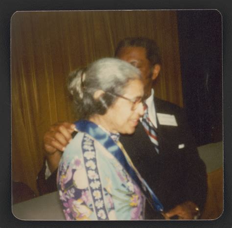 Rosa Parks Receiving Naacp Spingarn Medal From Judge Damon Keith