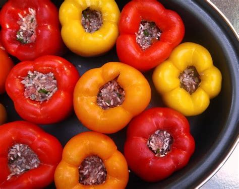 Bint Rhodas Kitchen Stuffed Sweet Peppers And Tomatoes An Easy