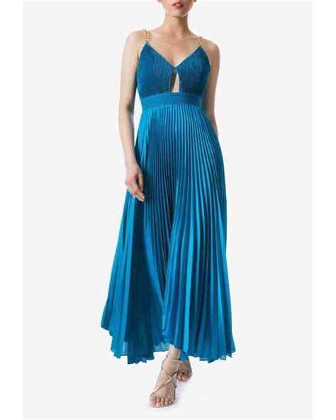 Alice Olivia Synthetic Gloria Pleated Maxi Dress With Chain Straps In