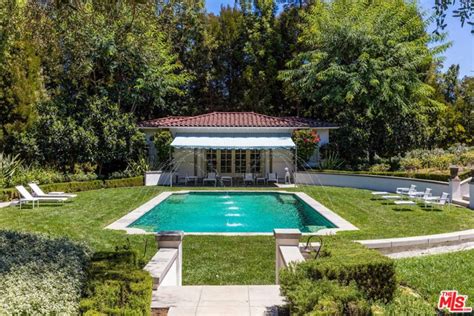Angelina Jolie Buys The Cecil B Demille Mansion Celebrity Trulia Blog