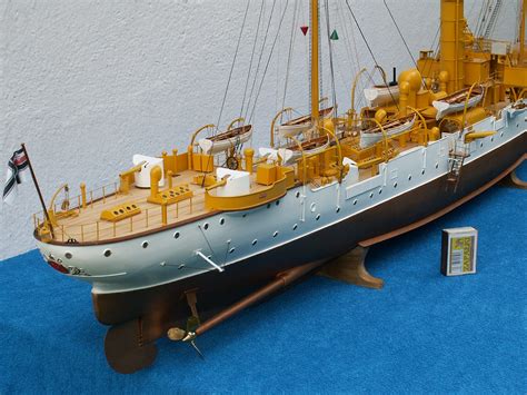 Warship Models Underway Gallery 30