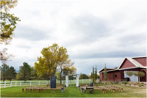 Enviable colorado features loads of venues to host it all from your wedding to corporate retreat. Top Barn Wedding Venues | Colorado - Rustic Weddings