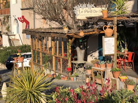 Search for hotels in le castellet with hotels.com by checking our online map. Le Castellet. "Le Pied de Nez": cool, bio, nature. - Table ...