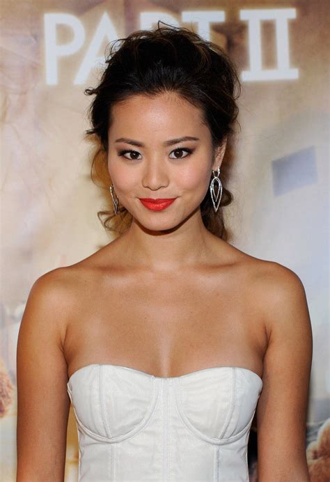Scenic Jamie Chung Hot And Spicy Navel Wallpapers Pictures