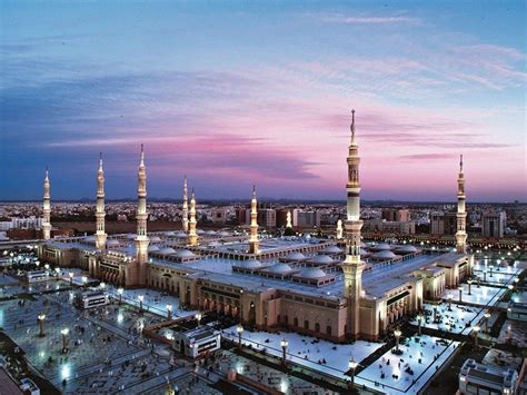 Medina, city in the hejaz region of western saudi arabia. Mecca Medina Wallpapers for Android - APK Download
