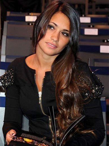 Últimas noticias, fotos, y videos de antonella roccuzzo las encuentras en el bocón. The Most sexiest & beautiful women's football ...