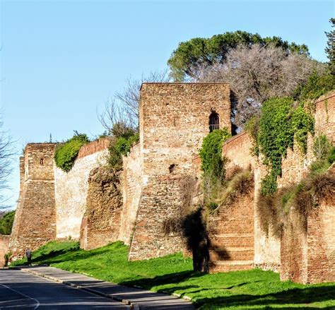 The Aurelian Walls In Rome Walks In Rome Est 2001