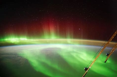 Solar Storm Hits Earth Bringing Northern Lights To New York Live Science