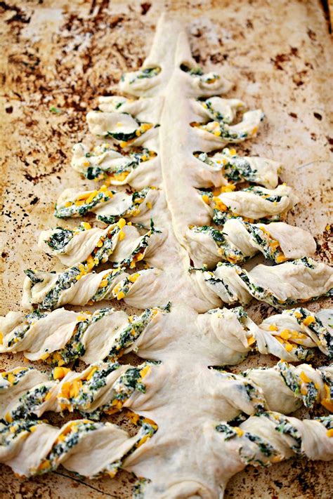 Spread the spinach dip over a side of the triangle. Pizza Dough Spinach Dip Christmas Tree Recipe - Christmas Tree Spinach Dip Breadsticks It S ...