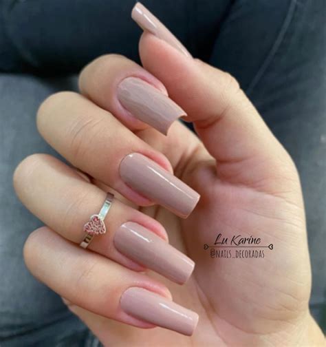 20 Stunning Mauve Nails For A Flawless Look Glowingfem