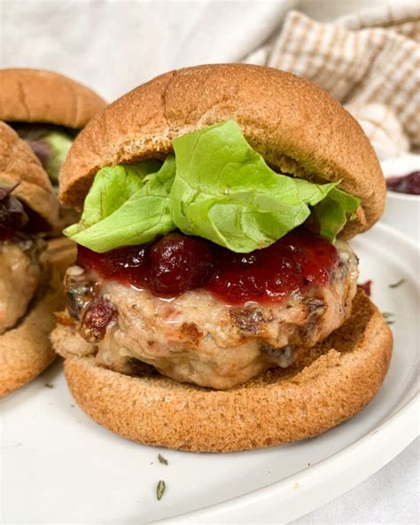 Cranberry Turkey Burgers Healthy Easy Hello Spoonful