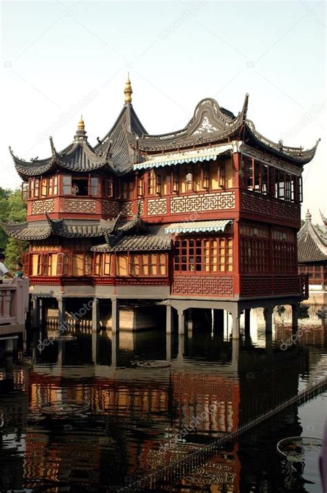 Traditional Chinese Architecture — Stock Photo © Bartekchiny 19336803