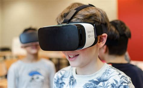 10 Reasons To Use Virtual Reality At School Teachvr