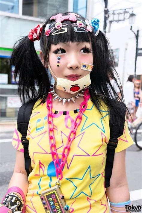 look how simple her hair is you could do that jane japanese streets japanese street fashion
