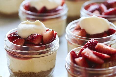 Mini Mason Jar Strawberry Cheesecakes Whats Gaby Cooking