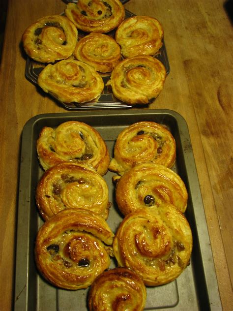 Alternatives cuisine petits pains aux raisins à la crème patissière