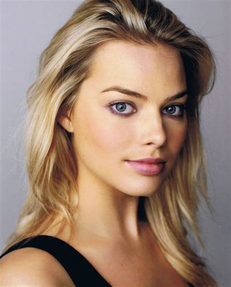 Margot Robbie How Does She Do It