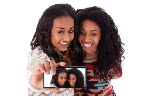 jonge zwarte afrikaanse amerikaanse tieners die beelden nemen met stock afbeelding image of