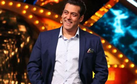 Bigg Boss 13 Salman Khans Riddles Contestants Inside Pics And