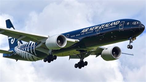 Air New Zealand Aircraft Melbourne Airport Ft 777 300 777 200