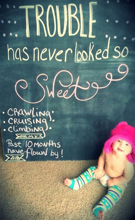 10 Month Old Baby Chalkboard So Doing This For Grace Love This Idea