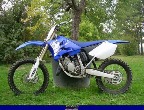 For maintainance only a fresh top end with only 15 hrs. 2007 Yamaha YZ 125 - Moto.ZombDrive.COM