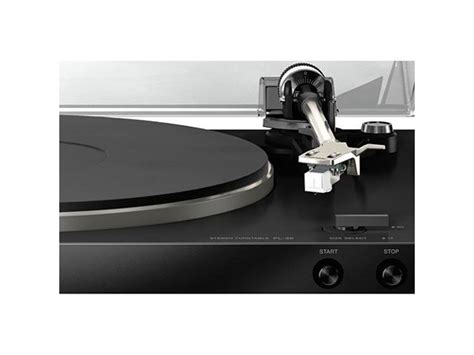 Pioneer Pl 30 K Audiophile Stereo Turntable With Dual Layered Chassis