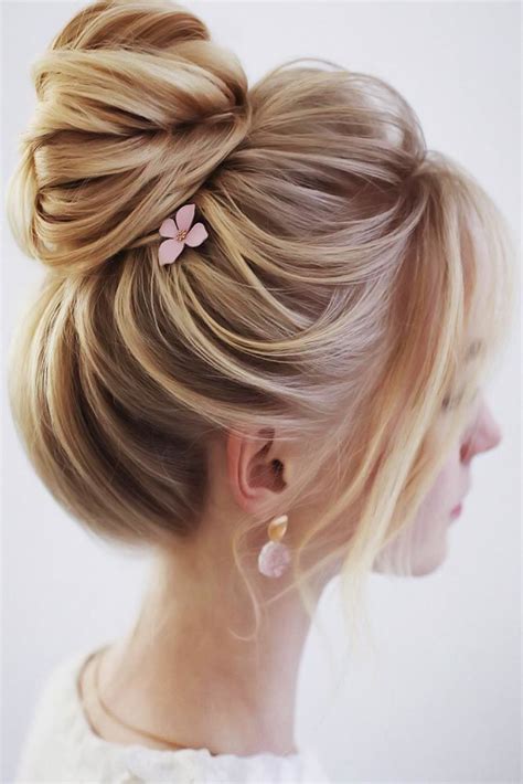 30 Hairstyles With Bun And Bangs