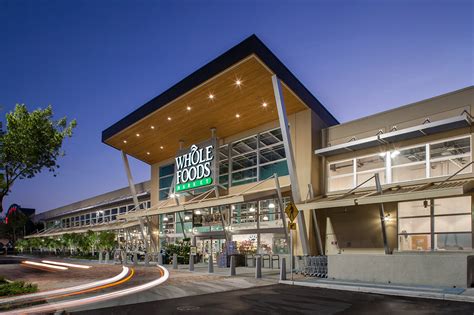 Whole foods, the grocery store formerly known as the luxury grocery shopping spot with the upbeat, hip staff, is now a shell of its former self. PompanoWholeFoods