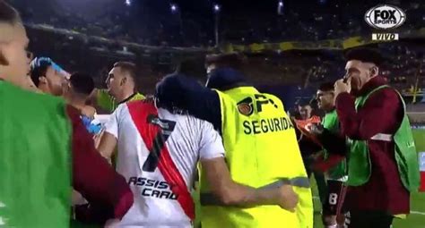 Boca Junior Vs River Plate Guardia De Seguridad Se Hizo Viral Por