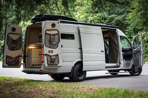 Its cavernous interior allows plenty of creative room for untold numbers of builds and themes. Mercedes Benz Sprinter Camper 4x4 - amazing photo gallery ...