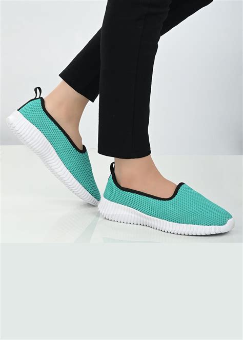 Get Solid Mesh Slip On Shoes At ₹ 699 Lbb Shop