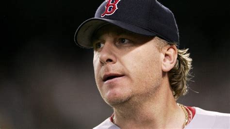 Report Yankees Fire Part Time Employee For Vile Tweets About Curt Schillings Daughter