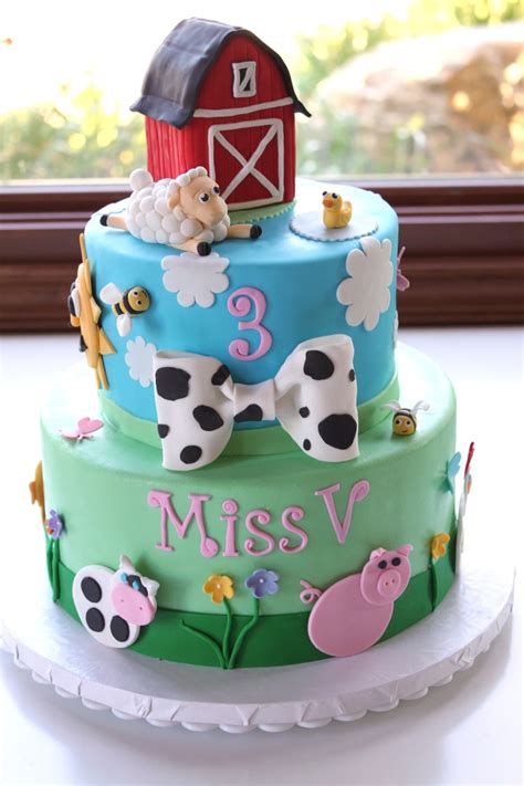 Cocoa And Fig Barnyard Birthday Cake