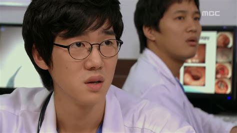 13 Drama Korea Yang Dibintangi Yoo Yeon Seok