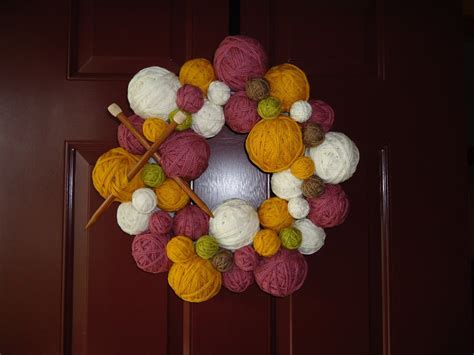 Yarn Ball Wreath Cute T Idea For A Knitter Yarn Ball Wreath