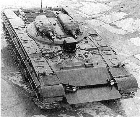 Object 287 A Soviet Prototype Light Tank Armed With Two Of The Same