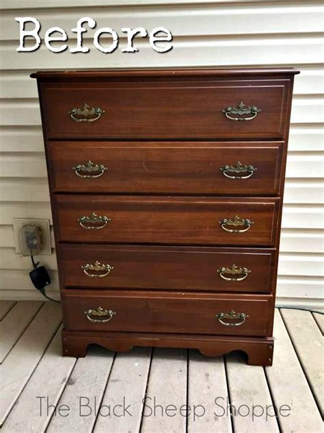 Plain Old Dresser Updated With Chalk Paint Diy Chest Of Drawers