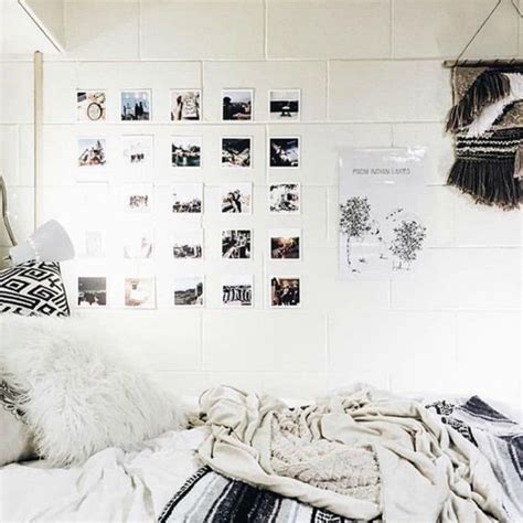 20 College Dorm Room Ideas To Channel Your Inner Minimalist With