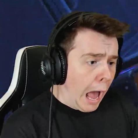 Elliots Face When He Saw Ilsa With Lannan Rlazarbeam