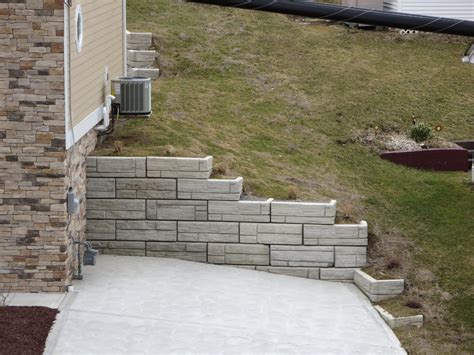 Recon Retaining Walls By Collier Foundation Systems Pittsburgh Pa