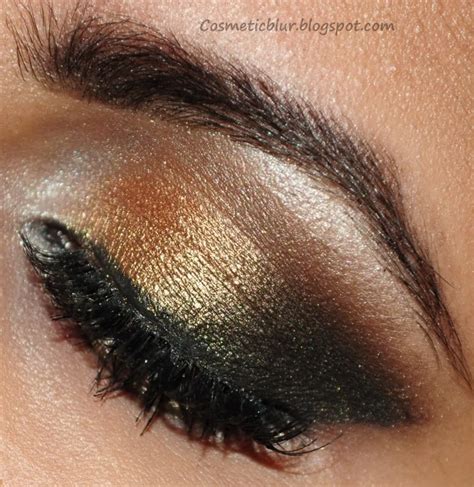 Golden Smokey Eyes · How To Create A Smokey Eye · Beauty And Makeup