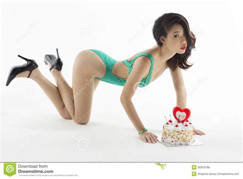Nude Girl Sitting On Cake Hot Girl Hd Wallpaper
